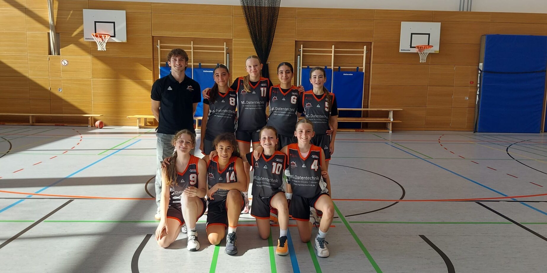 859d3c10 F904 4bb6 Ac23 0be824e29b43